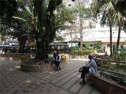 RGC Public Lectures - Social Considerations for Urban Renewal and Urban Planning (Photo 1) (Public open space in Kwun Tong - Yuen Man Square)