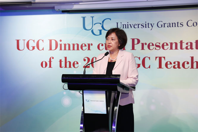 Awardee Dr Elaine Liu Suk-ching shares her teaching philosophies